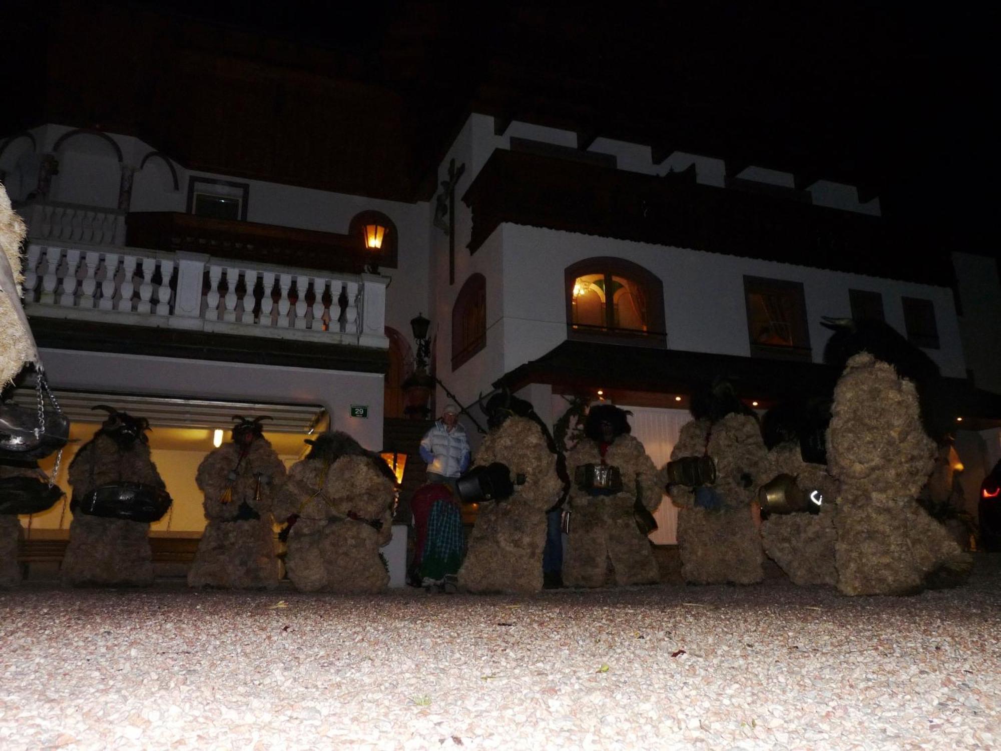 Pension Edelweiss Breitenbach am Inn エクステリア 写真
